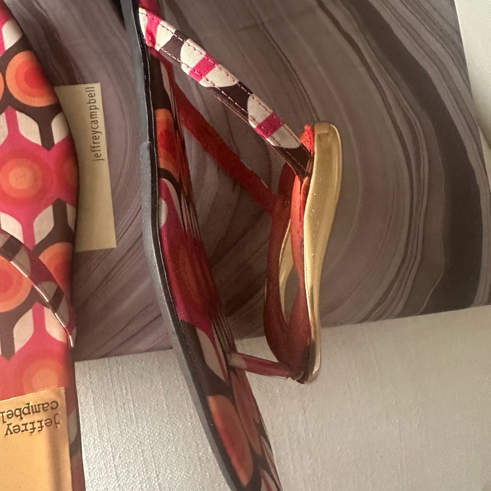 Jeffrey Campbell Red Circle Linques Sandal - Picture 3 of 7